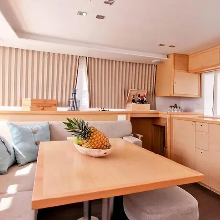 보트호텔 Catamarano Nemo45 나폴리