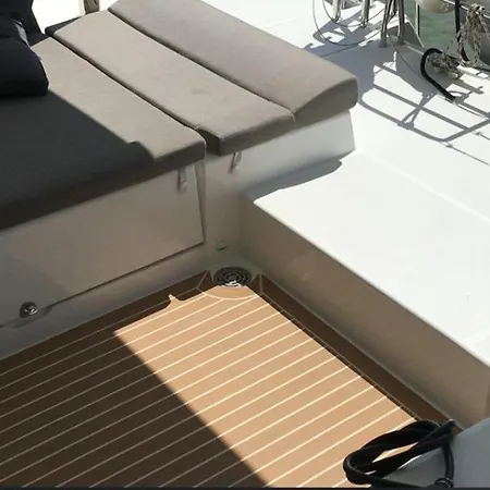 Catamarano Nemo45 * Naples